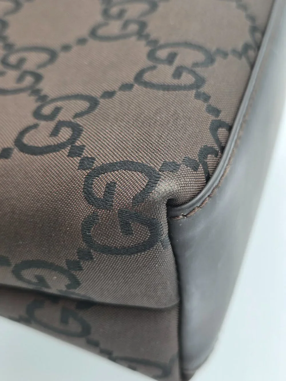 Gucci Tom Ford Era Brown GG Nylon Cosmetic Pouch | Zip Top Makeup Case | Vintage